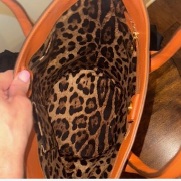 Dolce & Gabbana Calfskin Bucket Tote Bag, Tan/Cognac, Authentic, Worn Once, EUC - Picture 3 of 15